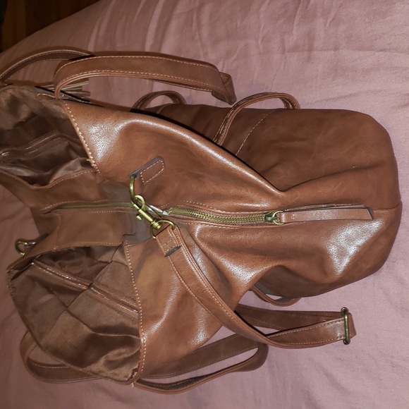 Time and Tru Handbag - Picture 3 of 6